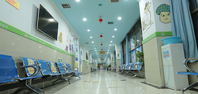 西安中童儿童康复医院环境医院过道